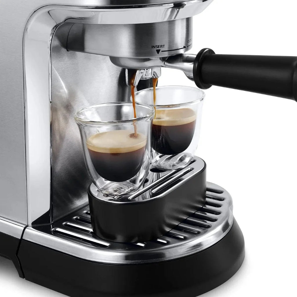 DeLonghi Dedica Maestro Plus Espresso & Cappuccino Machine EC950M