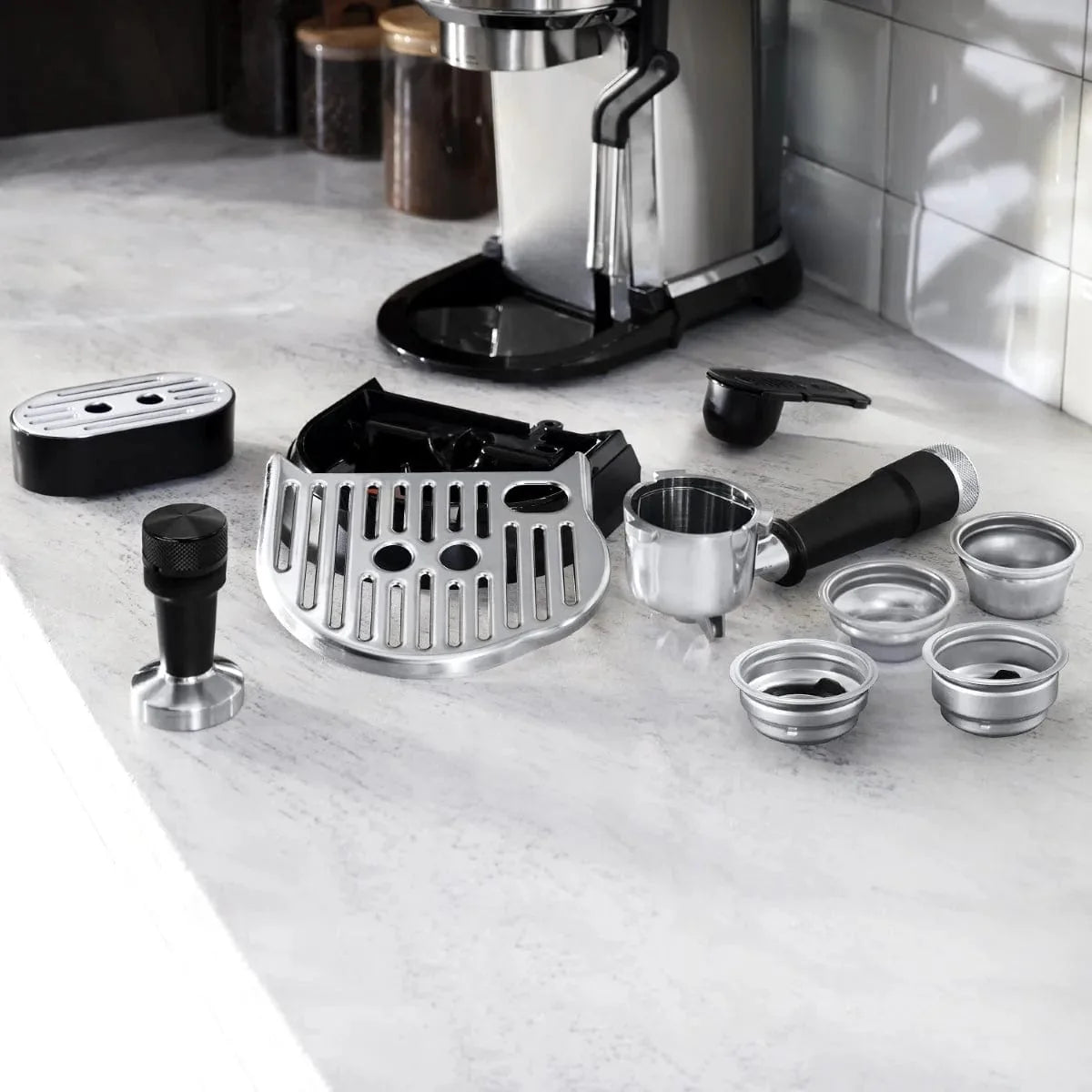 DeLonghi Dedica Maestro Plus Espresso & Cappuccino Machine EC950M