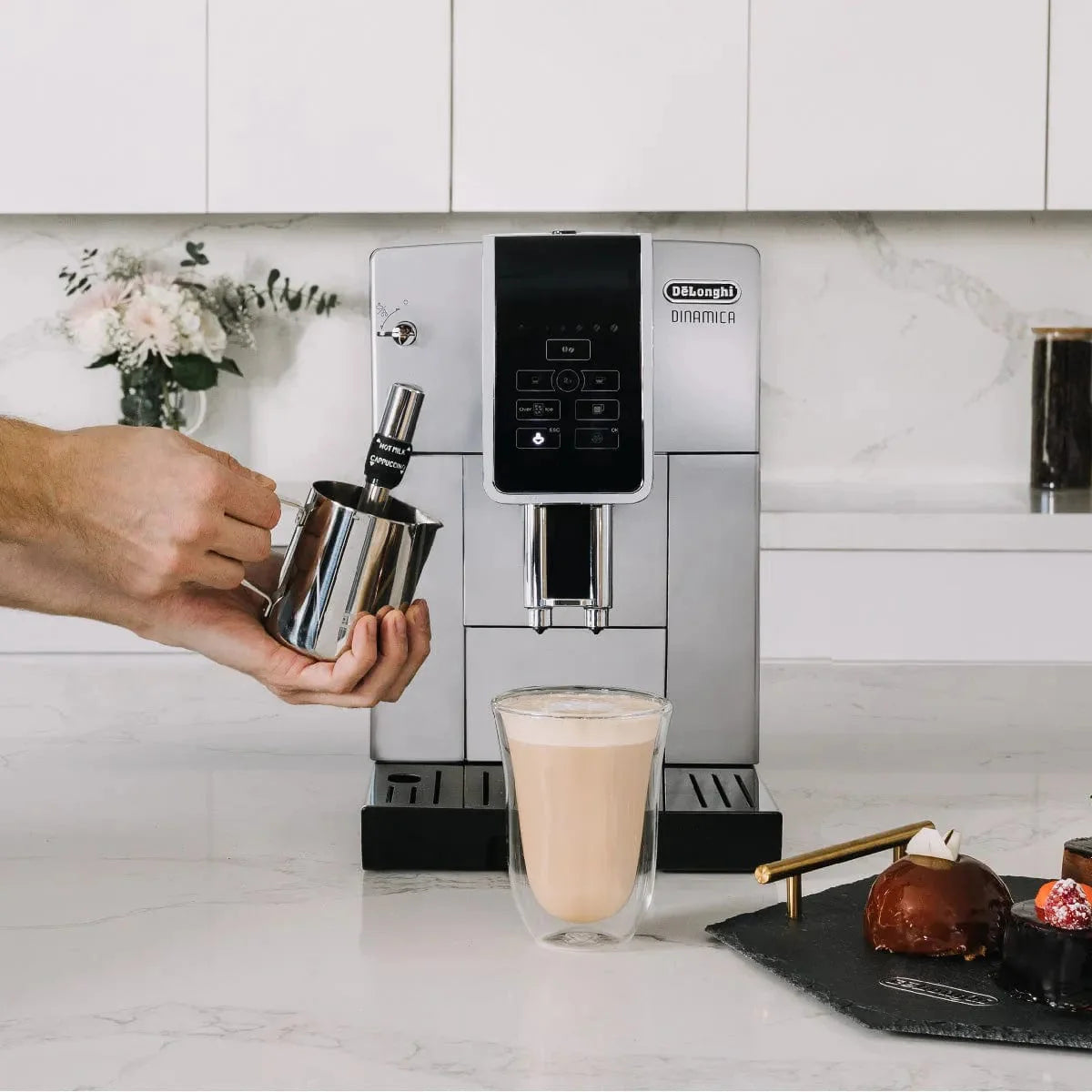 DeLonghi Dinamica With Adjustable Frothing Wand Super Automatic Espresso & Coffee Machine ECAM35025SB (Silver)